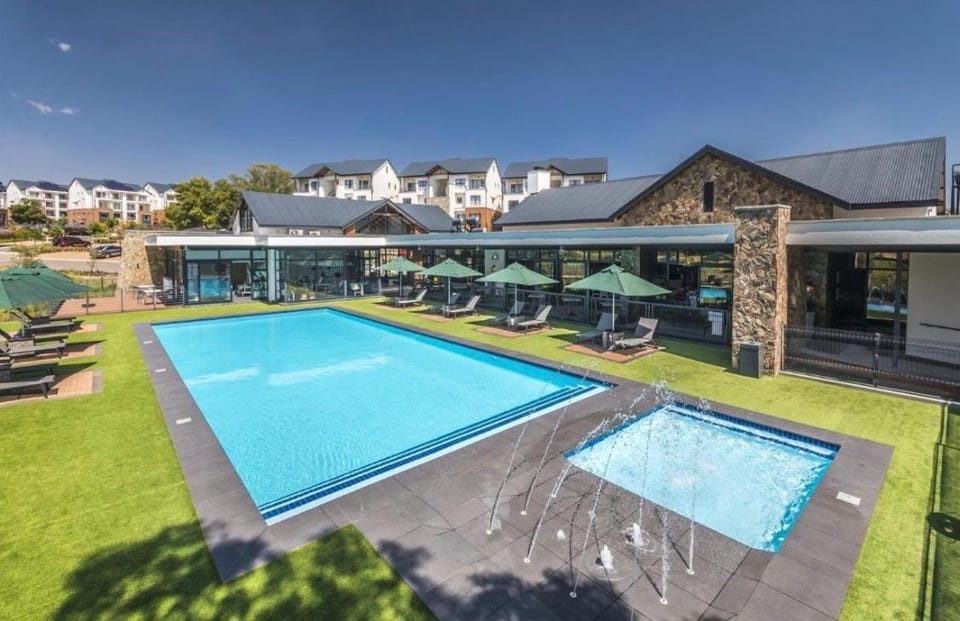 Lia Luxxee Apartment in Sandton
