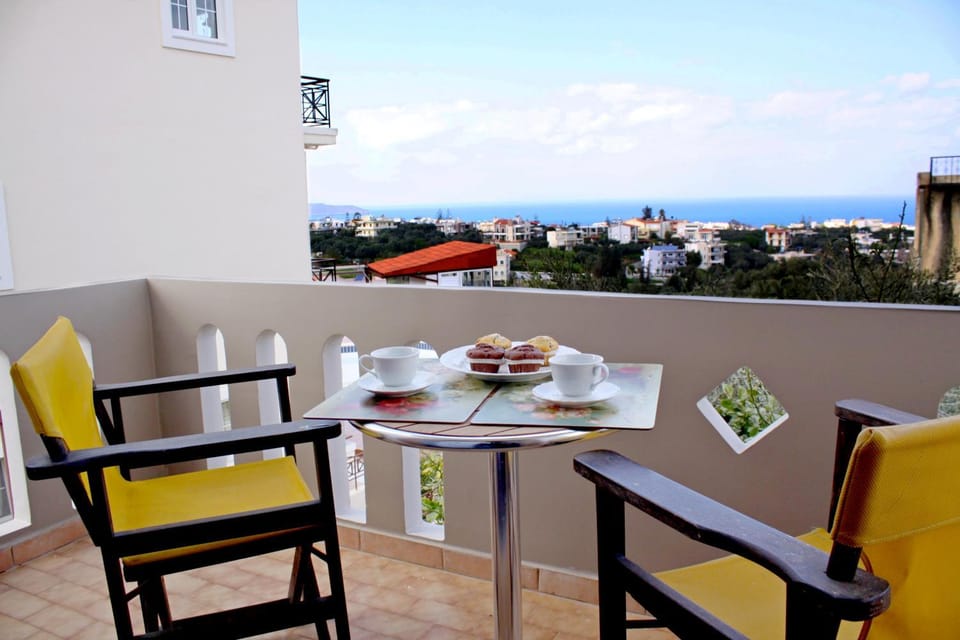Solmáre Living House in Crete Region