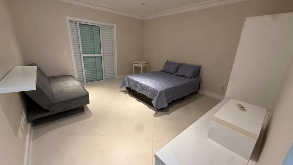 Enxoval Completo Luxo e Conforto a 500m da Praia House in Bertioga