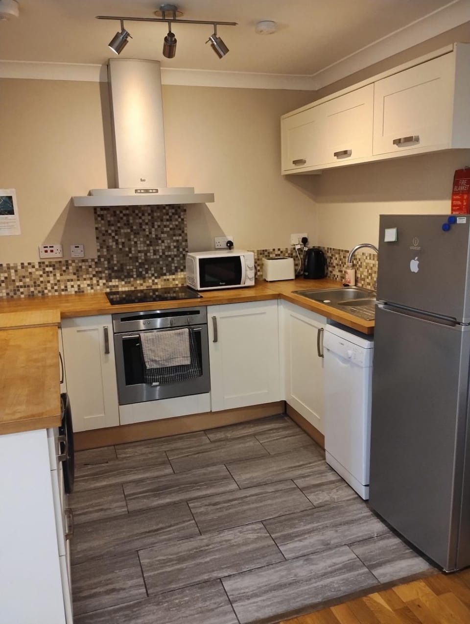 Stowmarket centre modern 3 bedroom bungalow House in Stowmarket