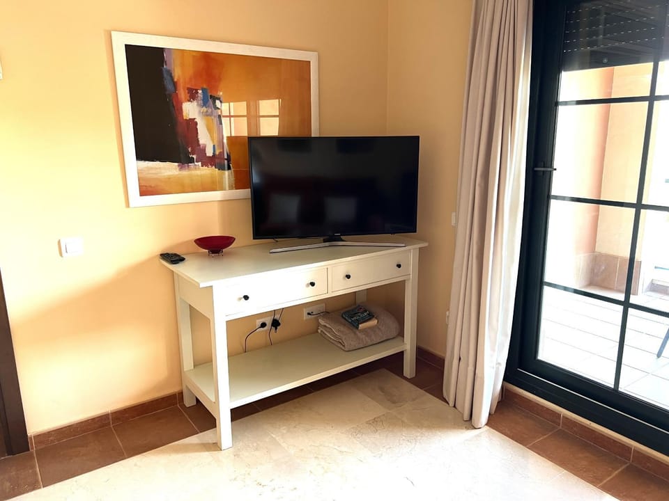 Communal lounge/ TV room, Living room