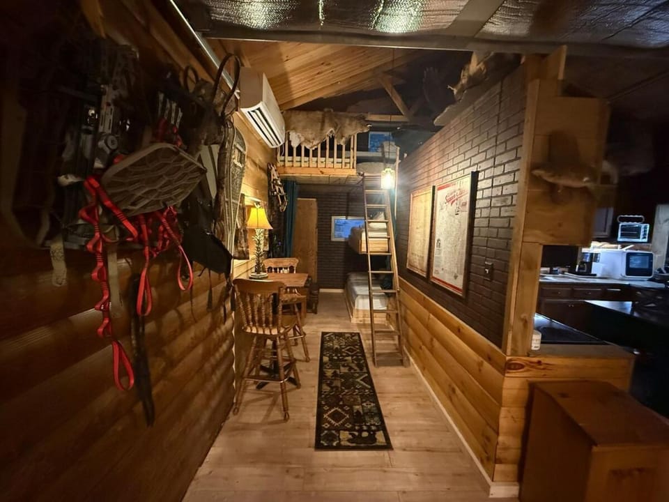 Red Arrow Rustic Retreat Apartment in Wisconsin