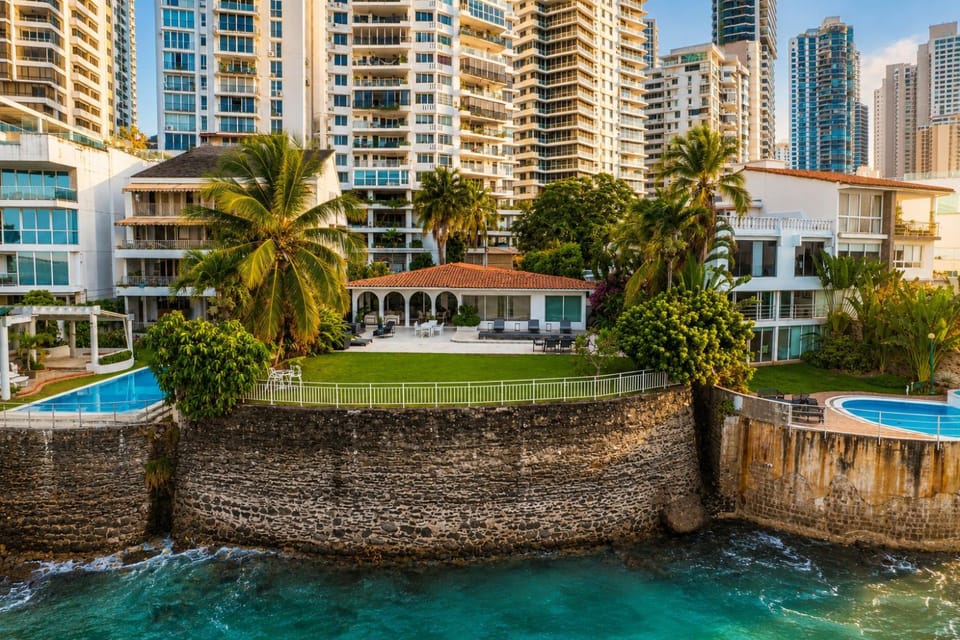 Property building, Nearby landmark, Day, Natural landscape, View (from property/room), City view, Pool view, Swimming pool