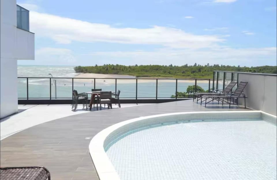 Flat Beira Mar Alto Padrão em Barra de Jangada - Vista Mar - Andar Alto Apartment in Cabo de Santo Agostinho