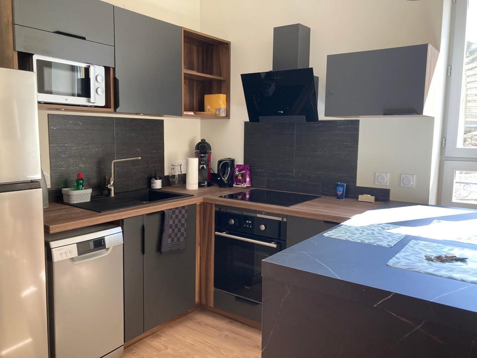 Appartement neuf avec terrasse centre ville Apartment in Aurillac