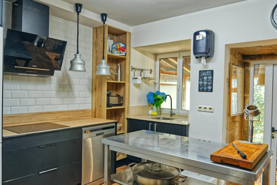 Kitchen or kitchenette, stove, kitchen