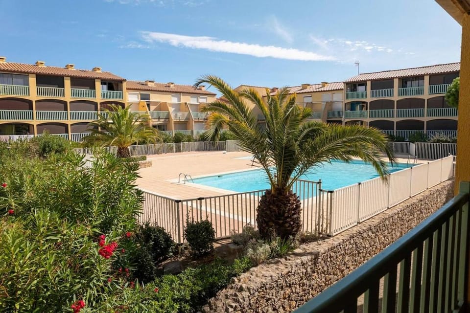 studio piscine grand large Apartment in Gruissan