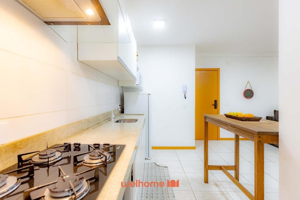 Apto em Balneário Piçarras a poucos passos do mar Apartment in State of Santa Catarina