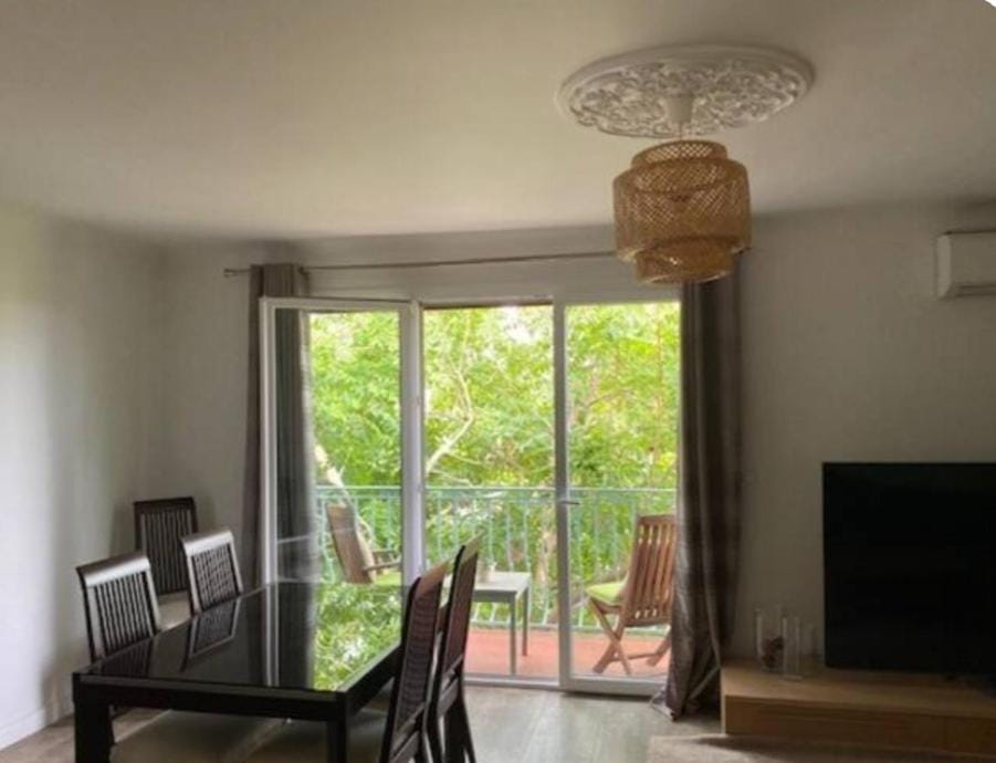 Spacieux, lumineux et calme House in Grasse