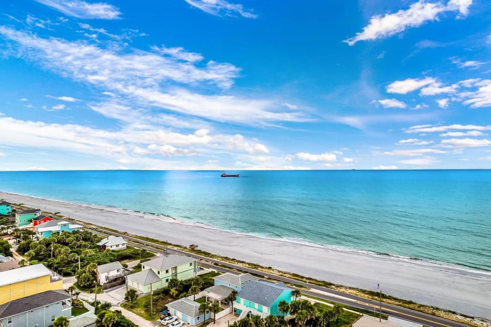 Beachfront Paradise|Surfboards|Golf Cart for rent House in Flagler Beach