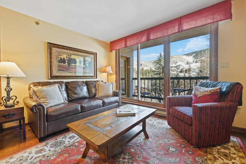 Borders Lodge L206 2BD Beaver Creek Ski-In, Ski-Out Condo House in Beaver Creek