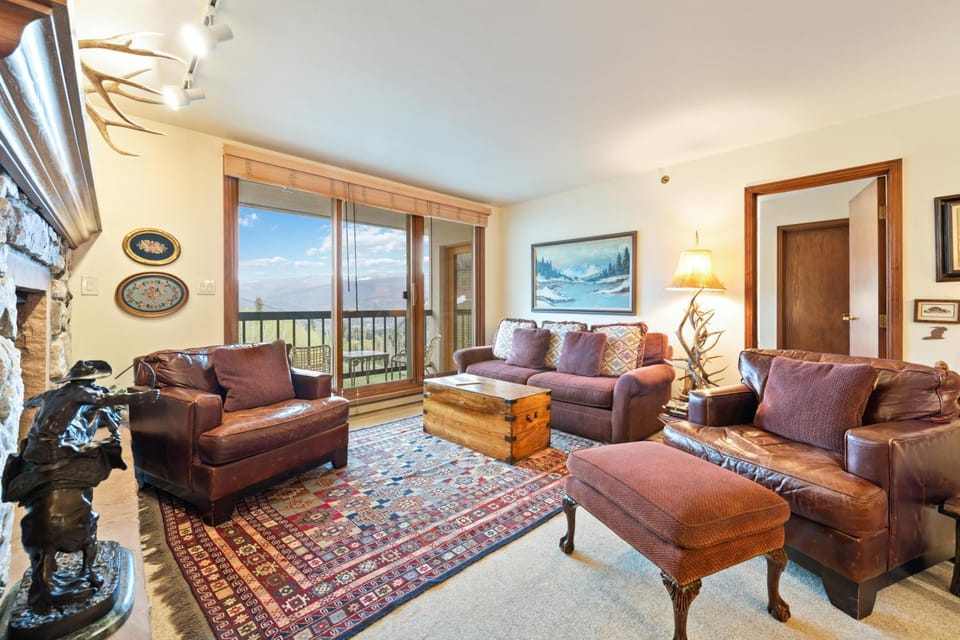 Borders Lodge L405 2BD Beaver Creek Ski-In, Ski-Out Condo House in Beaver Creek