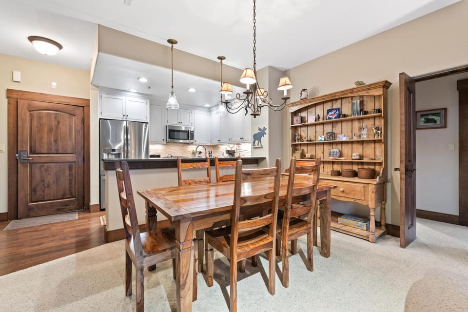 Borders Lodge U108 3BD Beaver Creek Ski-In, Ski-Out Condo House in Beaver Creek