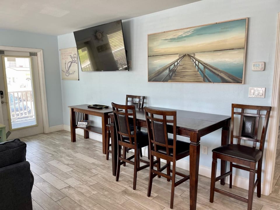 Beachgate Condo Suites and Hotel 211 - 212 - 213 condo Apartment in Port Aransas