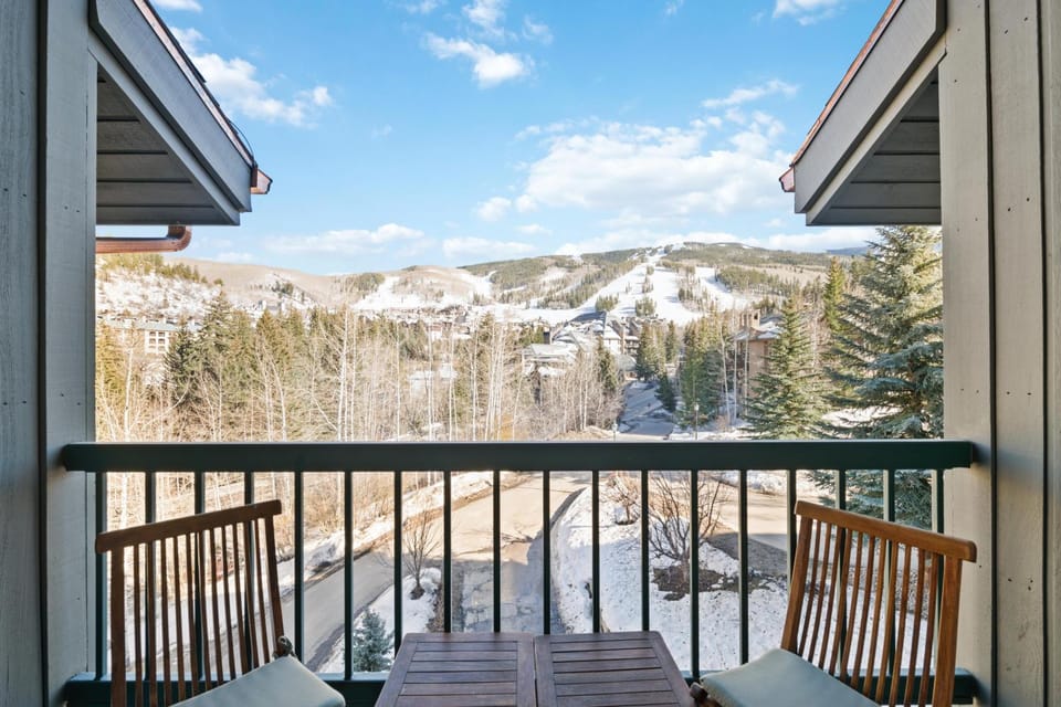 Borders Lodge L310 3BD Beaver Creek Ski-In, Ski-Out Condo House in Beaver Creek