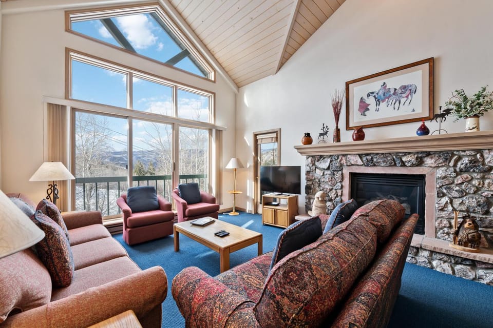 Borders Lodge U405 3BD Beaver Creek Ski-In, Ski-Out Condo House in Beaver Creek
