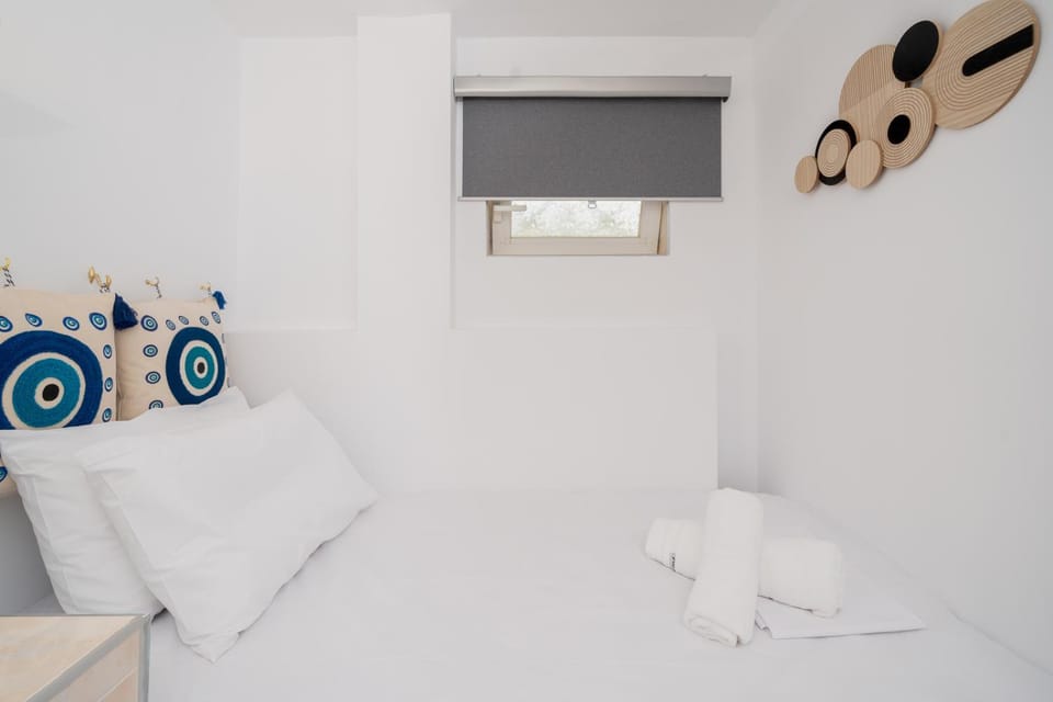 Blue Wave Apartment in East Attica Regional Unit, Greece
