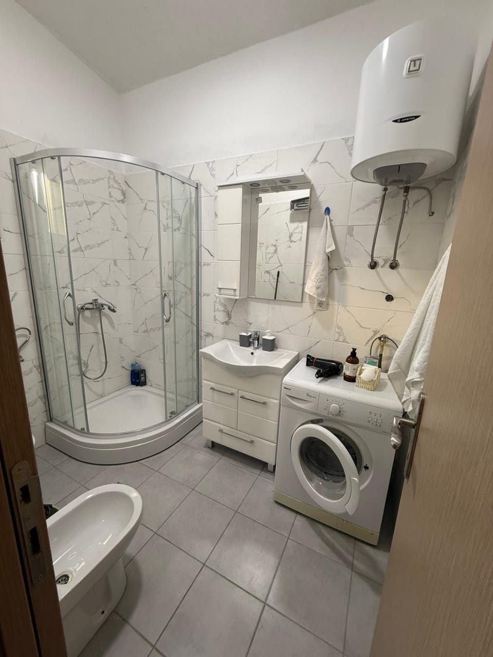 Property building, Bathroom