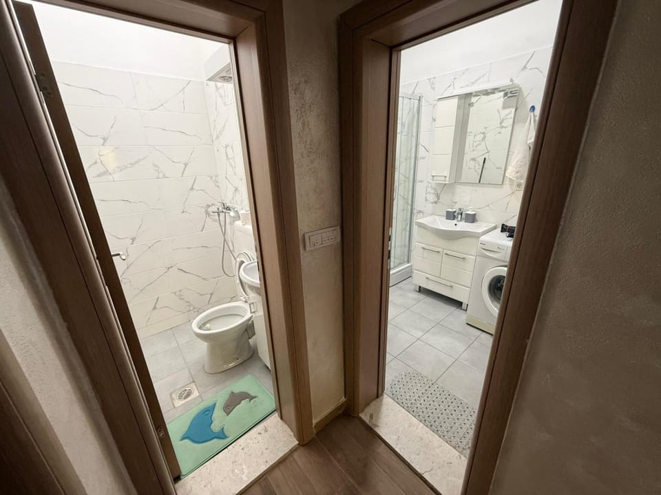 Property building, Bathroom