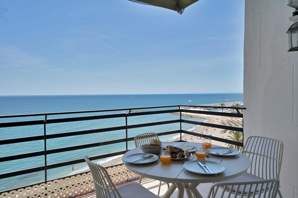 Day, Natural landscape, View (from property/room), Balcony/Terrace, Food and drinks, Sea view, Continental breakfast