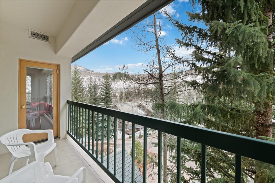 Borders Lodge U304 1BD Beaver Creek Ski-In, Ski-Out Condo House in Beaver Creek
