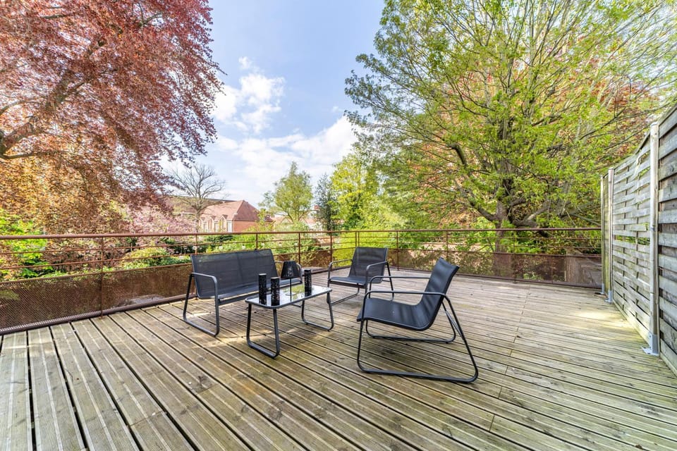 Balcony/Terrace, Balcony/Terrace