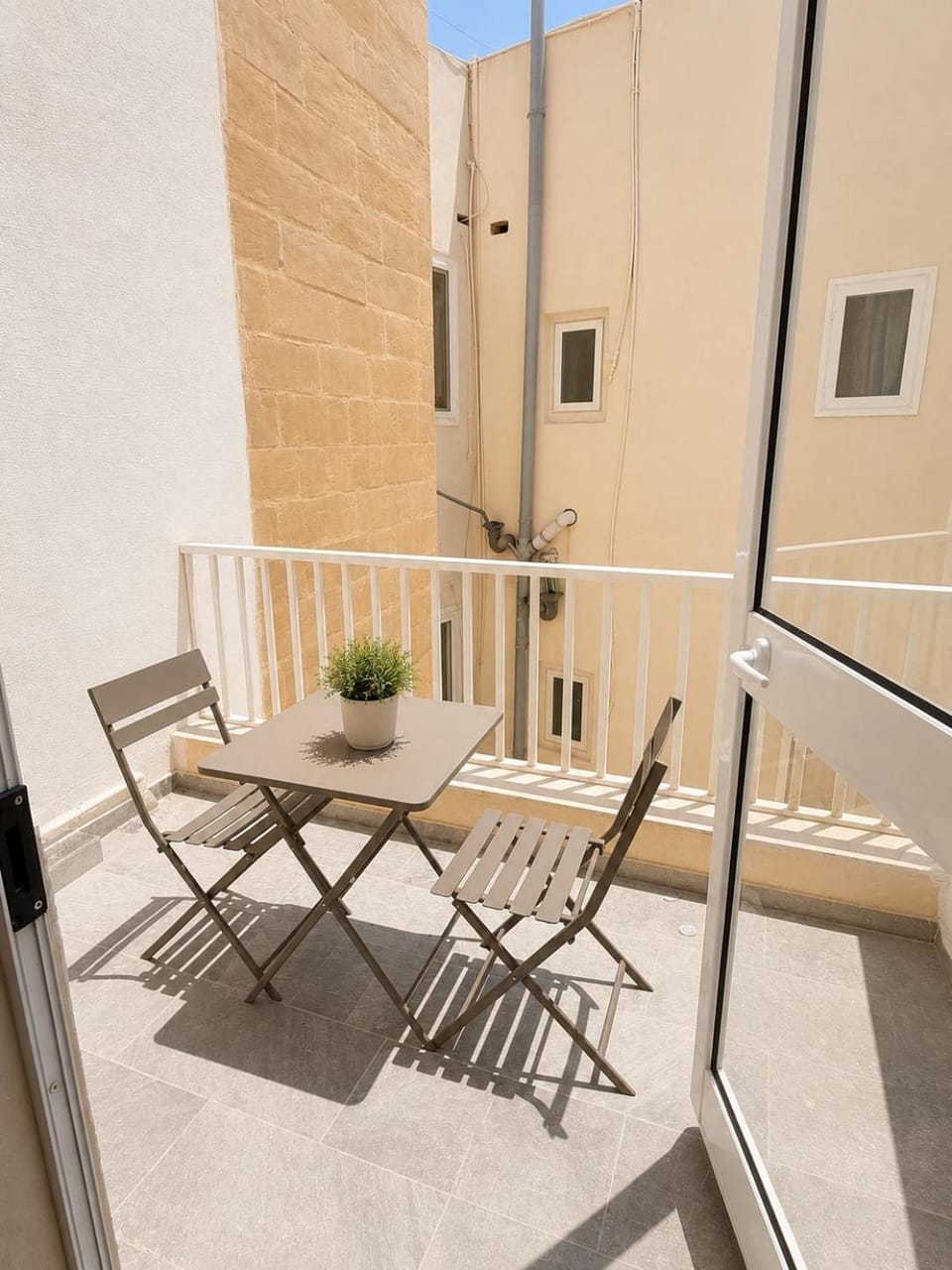 Patio, Balcony/Terrace