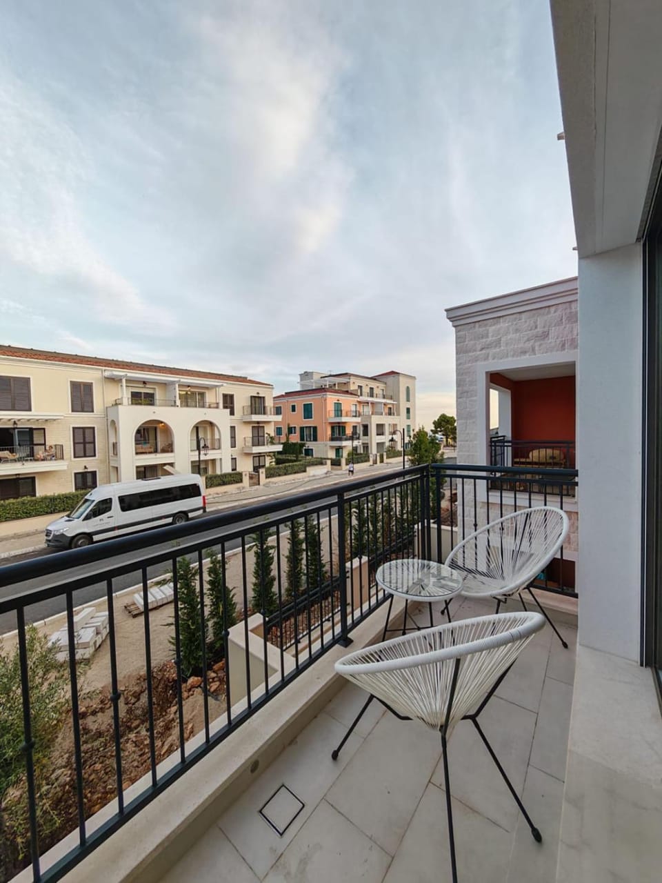 Lux Studio Centrale and Car Apartment in Kotor Municipality