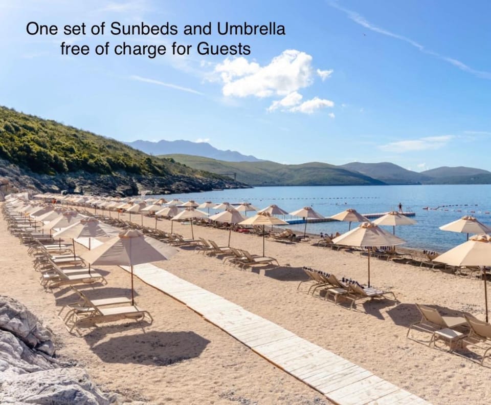 Lux Studio Centrale and Car Apartment in Kotor Municipality