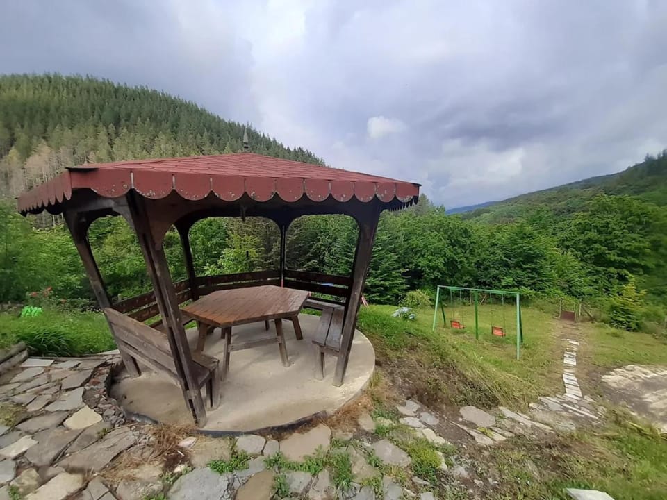 Семеен хотел Изгрев Hotel in Bulgaria
