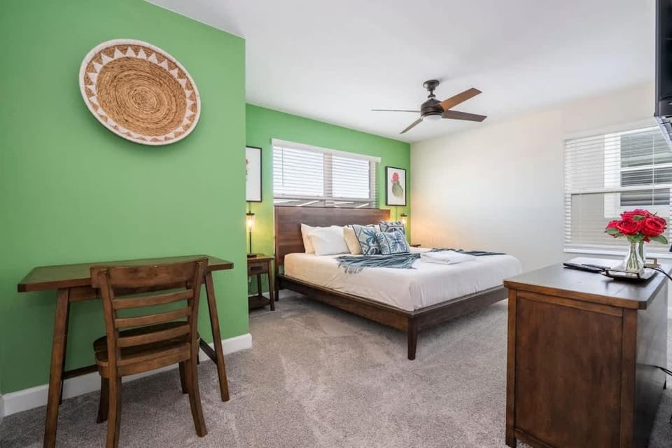 Cozy Townhouse Near Disney at Champions Gate House in Osceola County