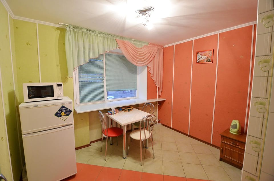 Coffee/tea facilities, Kitchen or kitchenette, Photo of the whole room, Dining area