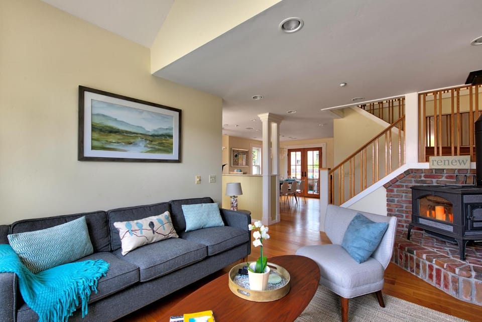 3715 Bliss by the Sea House in Pacific Grove