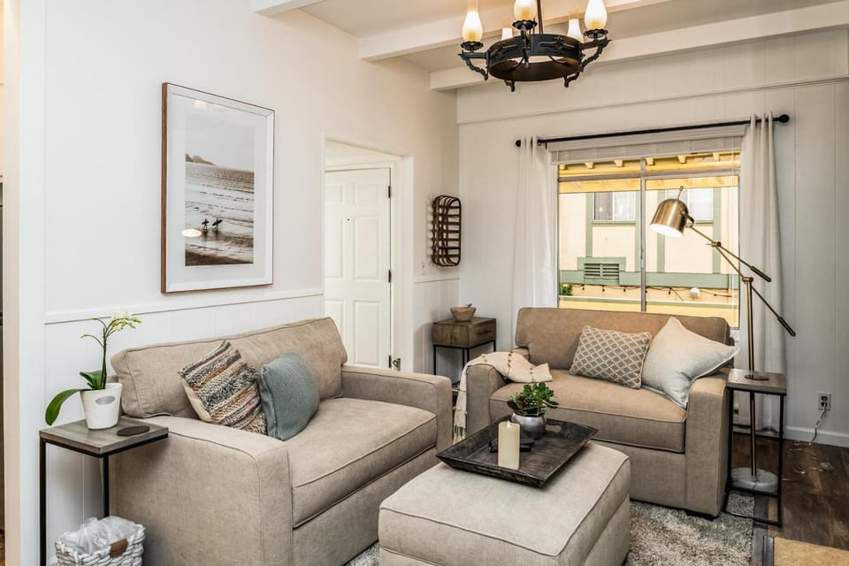 3798 Cedar Place Apartment in Carmel by the Sea