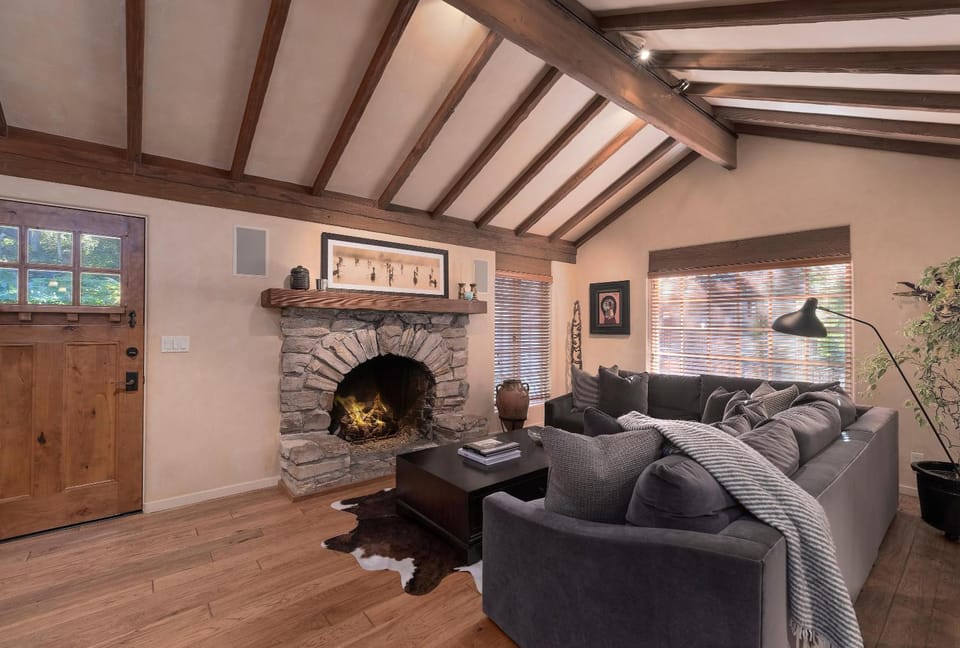 3765 Serenbe House in Carmel by the Sea