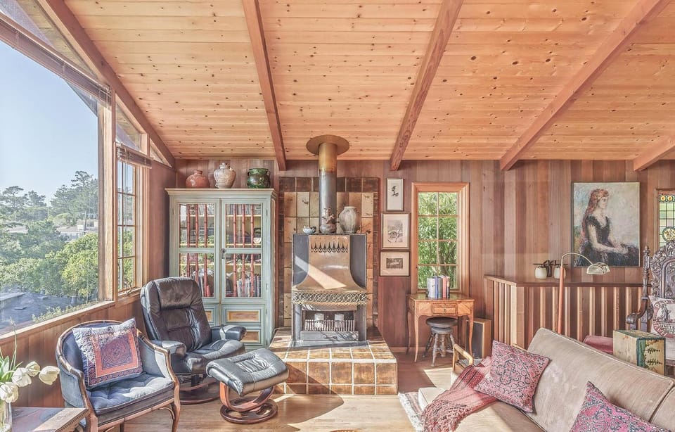 3879 Lucy's Treehouse House in Carmel by the Sea