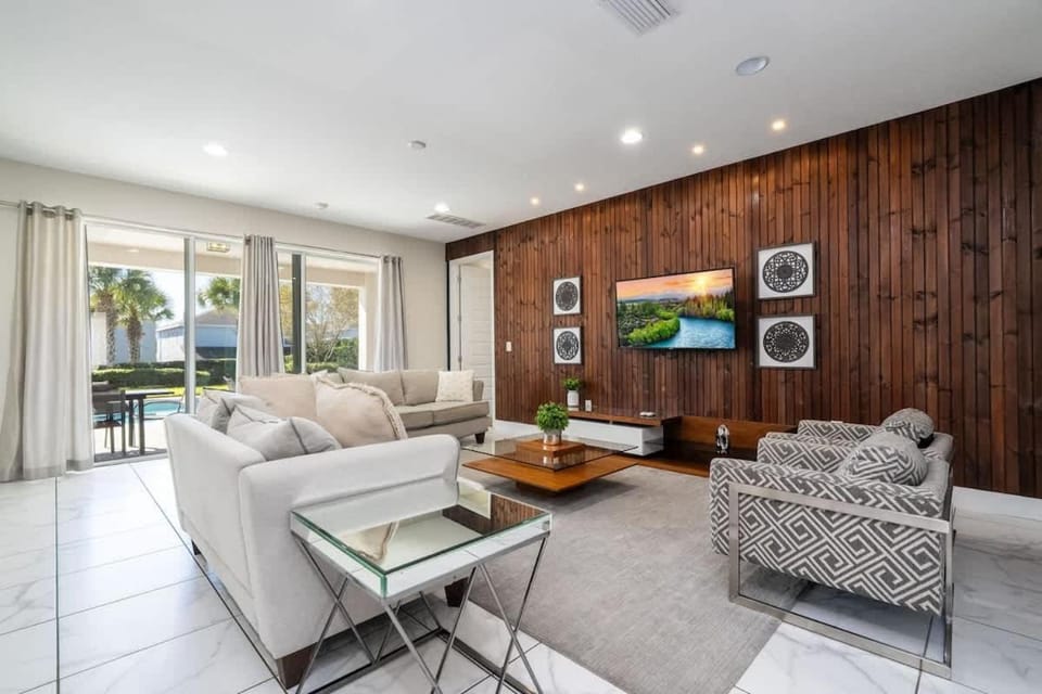 Near Disney Cozy Home with Pool & BBQ Encore Resort House in Four Corners