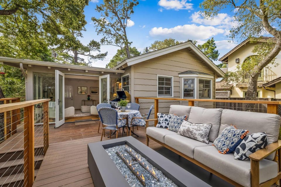 3778 Sea Salt and Caramel House in Carmel by the Sea