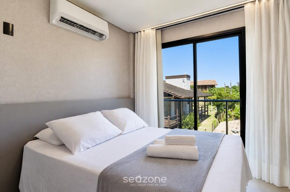 Bed, View (from property/room), Balcony/Terrace, Bedroom