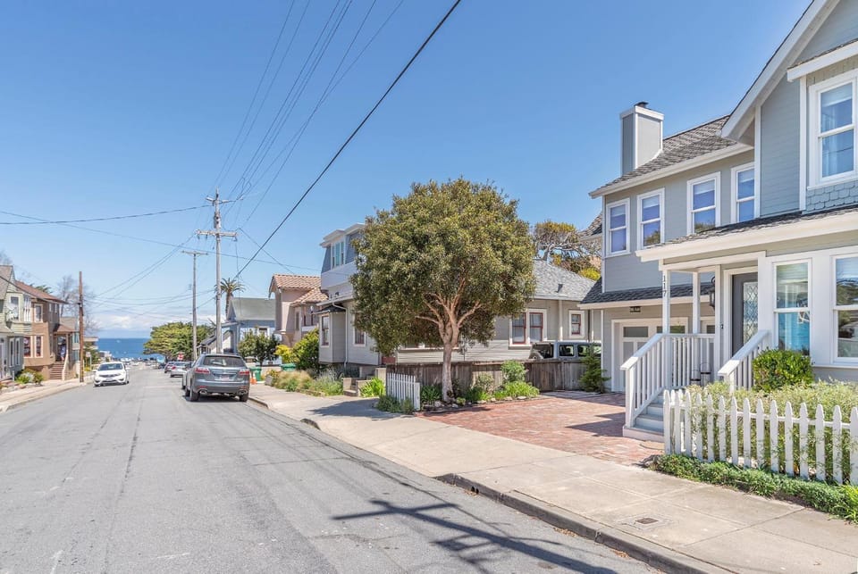 3813 Point Break House in Pacific Grove