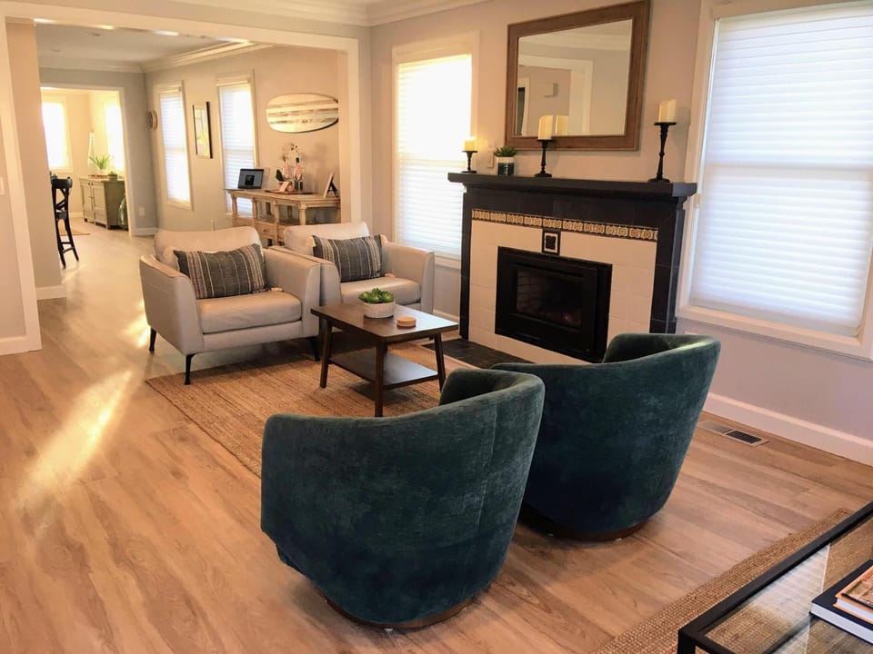 3813 Point Break House in Pacific Grove