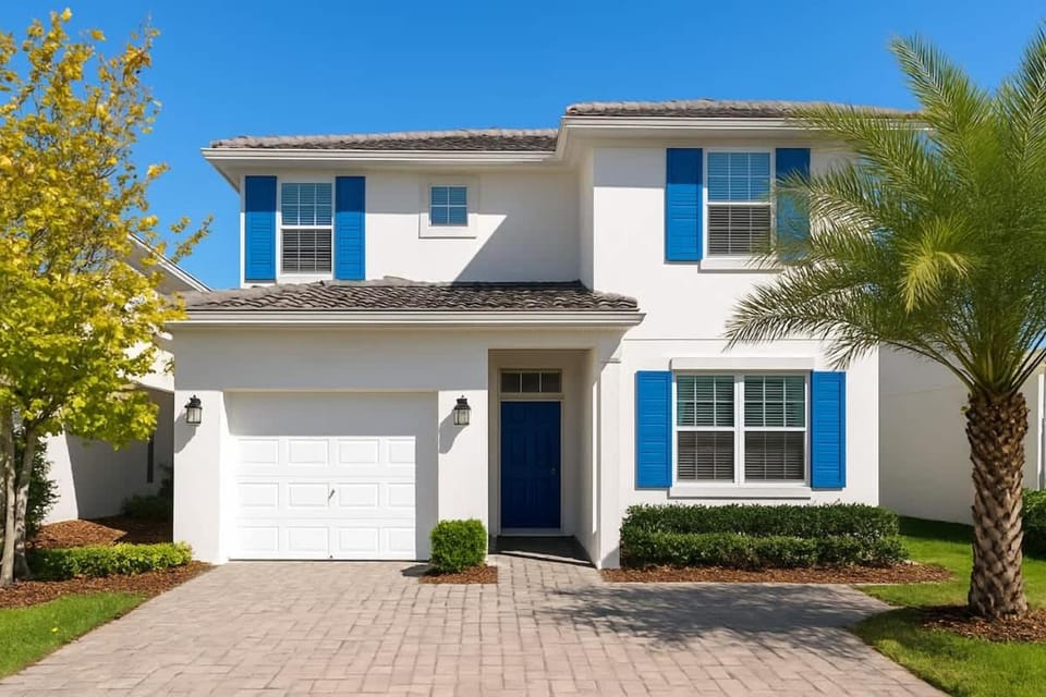 Premium Location 5BR Home with Pool Storey Lake House in Kissimmee