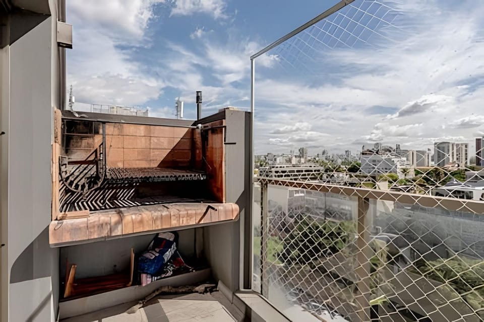 Studio Facing the Park with Pool & Workspace Apartment in Buenos Aires