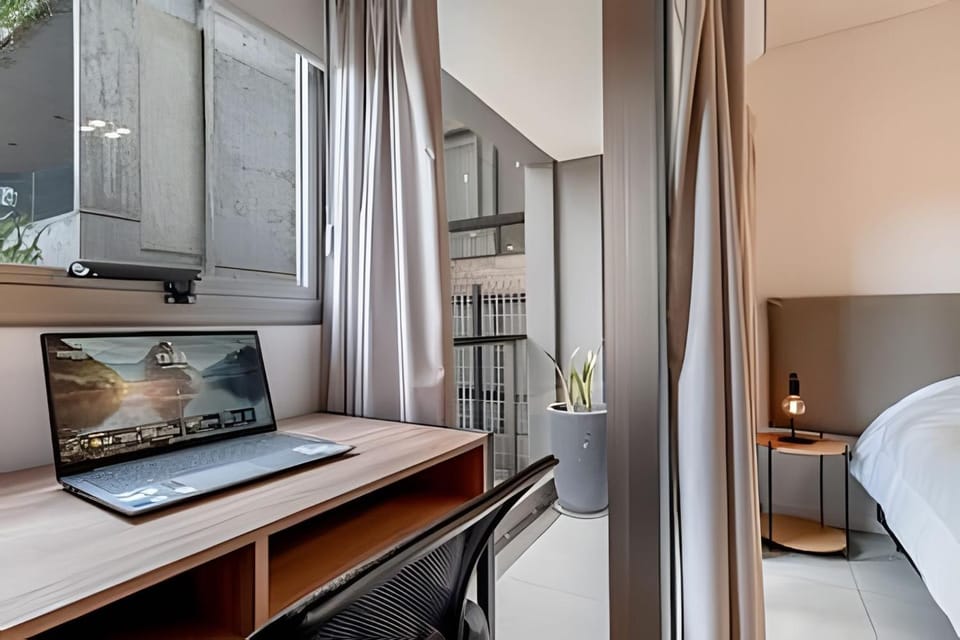 Studio Facing the Park with Pool & Workspace Apartment in Buenos Aires