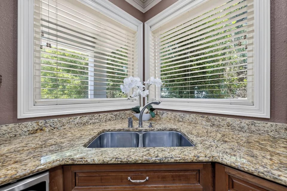 Day, Garden, Kitchen or kitchenette, Garden view