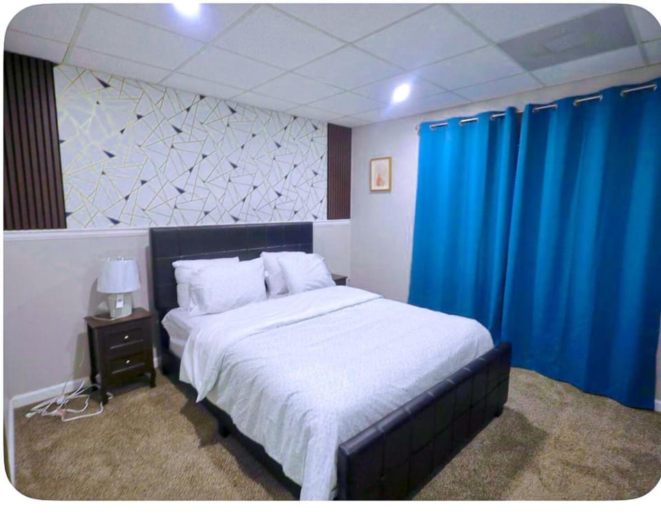 2 bed Basement Apt Apartment in Snellville
