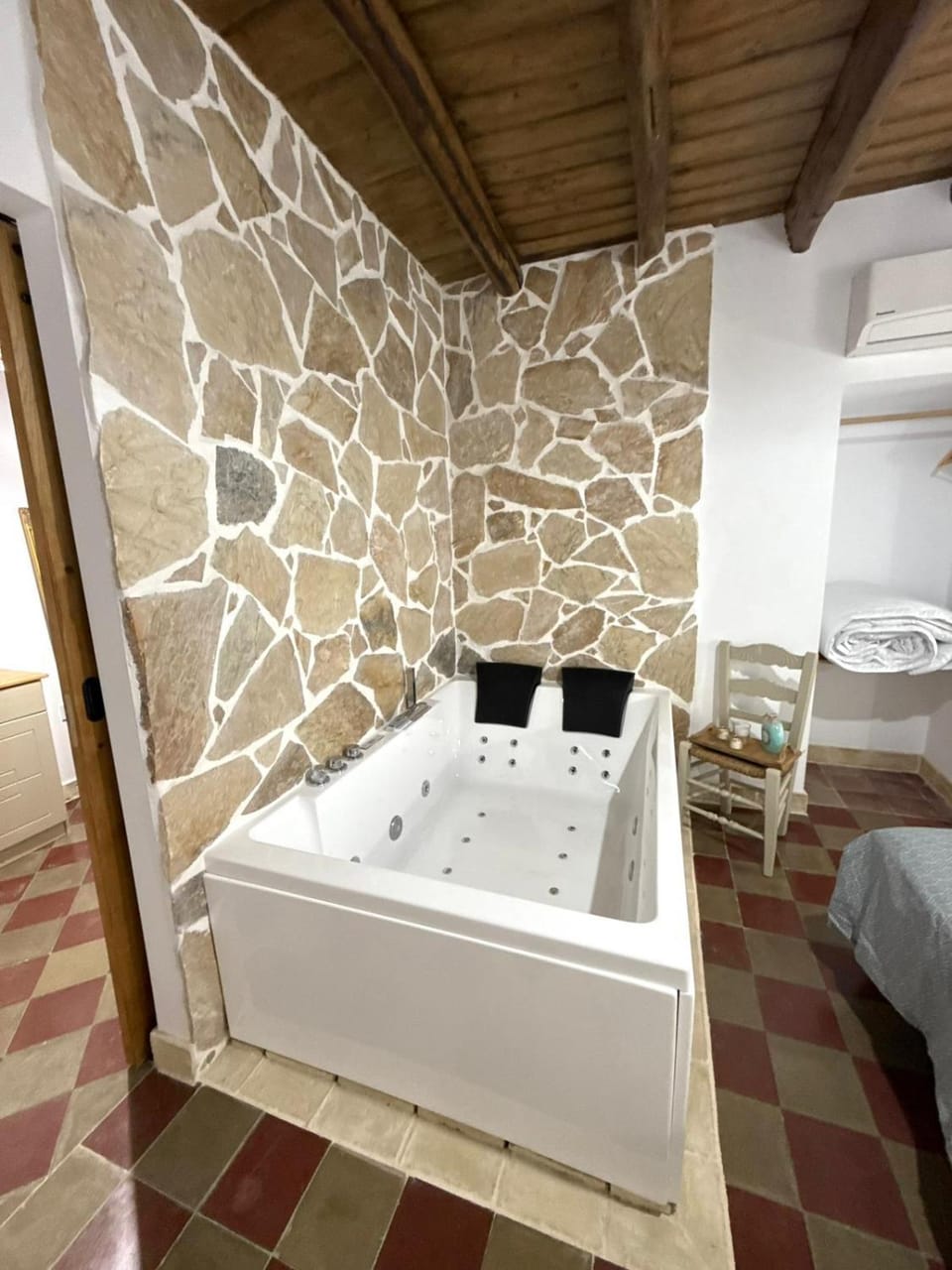 La Casita House in Sierra Norte de Sevilla
