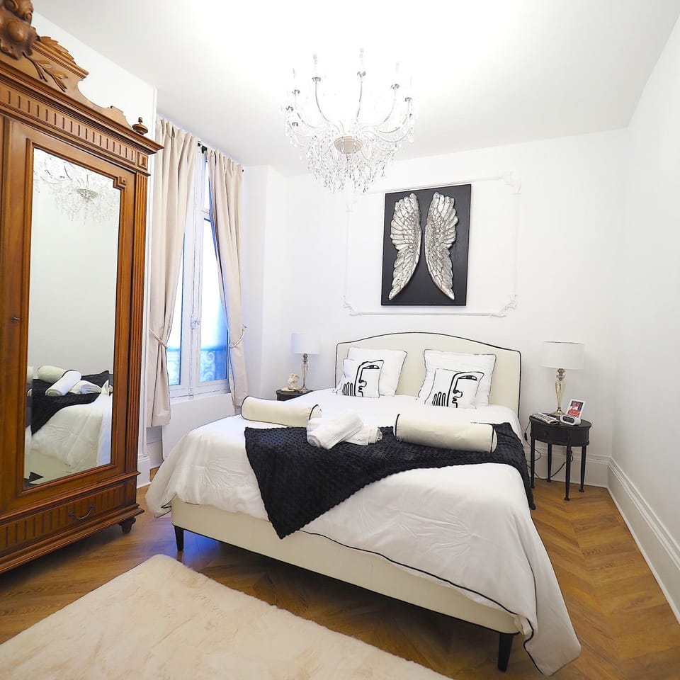 NOUVEAUTE JUILLET 2026 Le BALCON DE L OPERA Apartment in Auvergne-Rhône-Alpes
