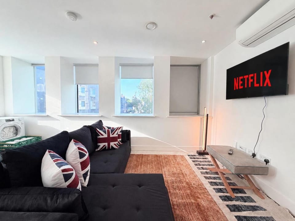 Christchurch Apartments Apartment in London