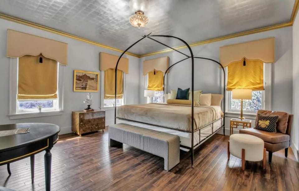 The Mayfair Castle Bed and Breakfast in Buffalo